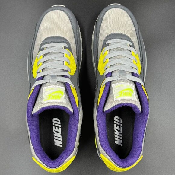 Nike Air Max 90 Essential iD - Picture 3 of 10